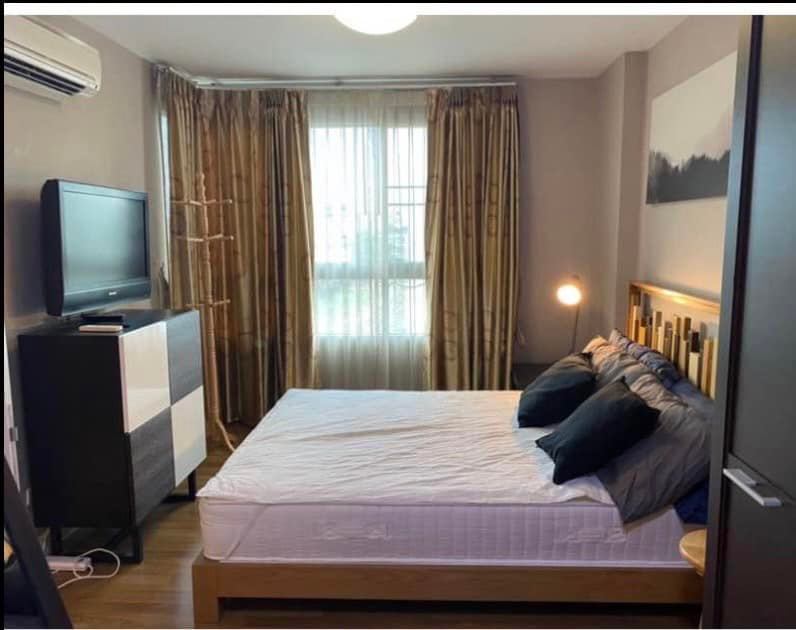 (เดอะ โคลเวอร์) เตียง.jpg