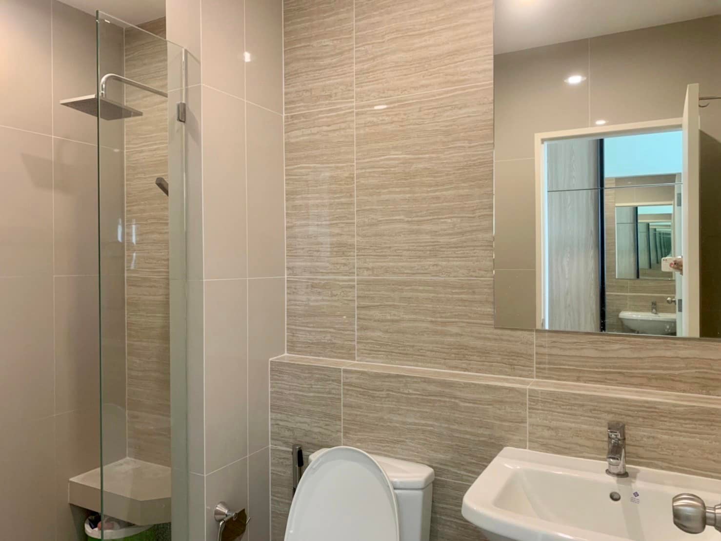 (นิช โมโน เจริญนคร) ห้องน้ำ.jpg