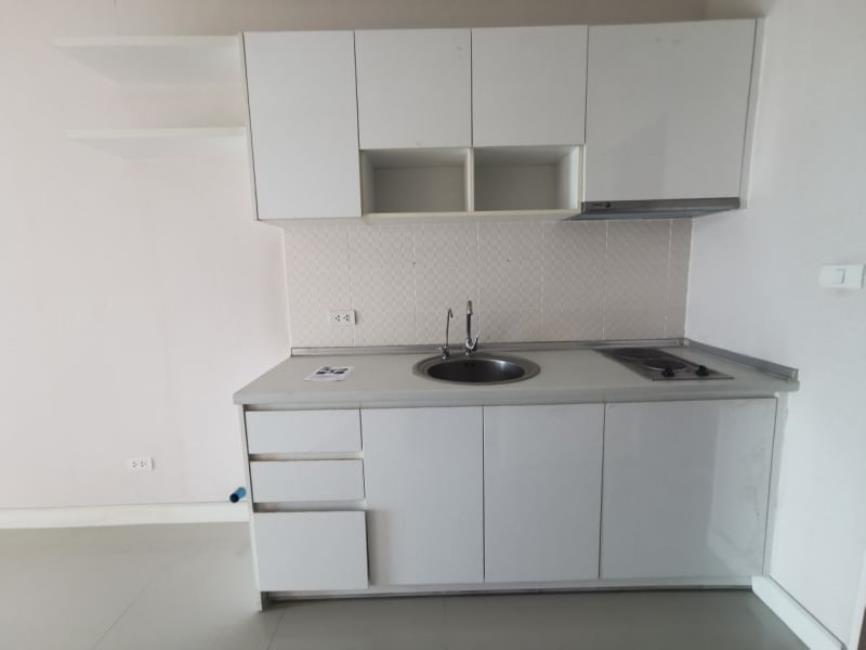 Metro Park Sathorn ครัว.jpg