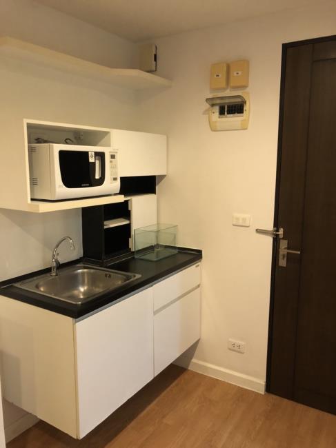 (คาซ่า คอนโด รัชดา-ท่าพระ) ครัว.jpg