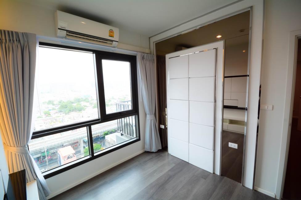 The Stage Taopoon Interchange แอร์.jpg