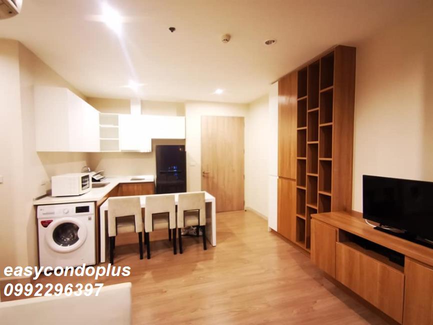 (เดอะ แคปิตอล ราชปรารภ-วิภา) ครัว+เครื่องซักผ้า.jpg