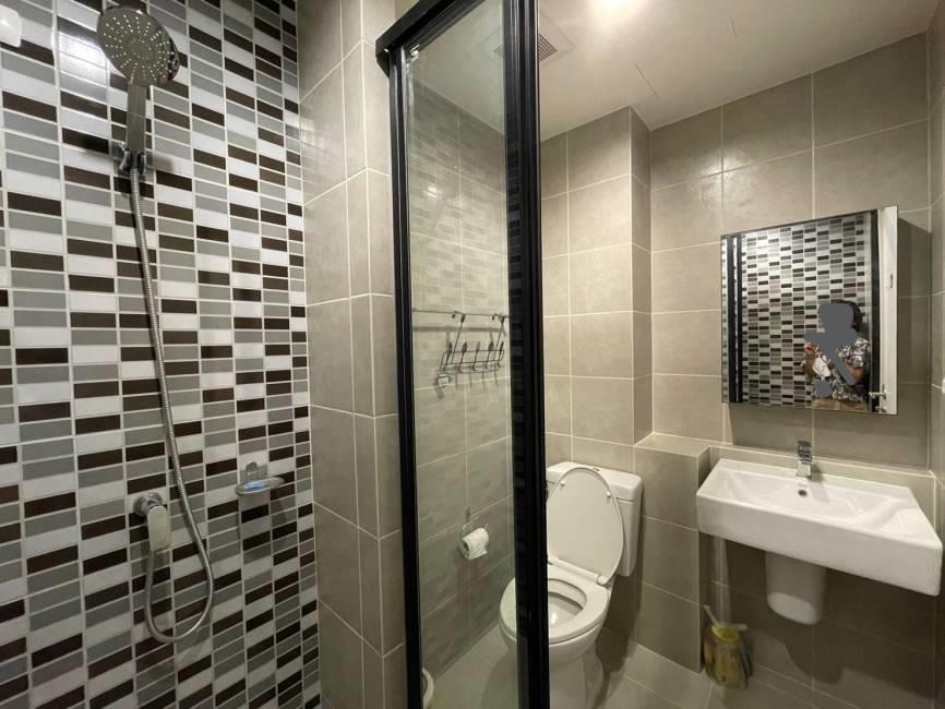 (เดอะเบส เพชรเกษม) ห้องน้ำ.jpg