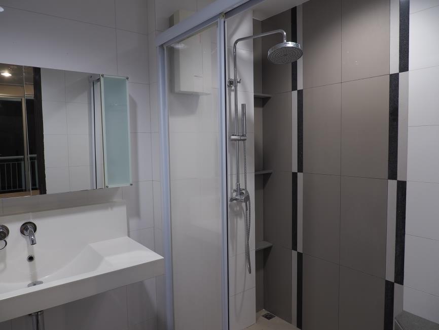 (ริธึม รัชดา) อ่างล้างหน้า.jpg