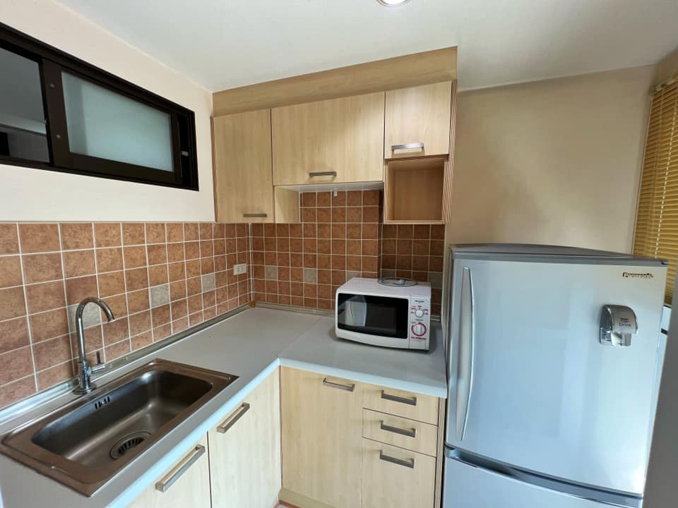 (ลุมพินี เพลส พระราม 3-ริเวอร์วิว) ครัว.jpg