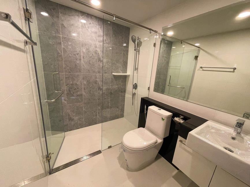 (ศุภาลัย ไพร์ม พระราม 9) ห้องน้ำ.jpg