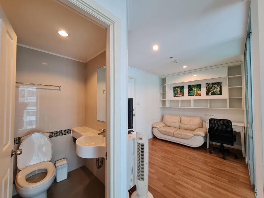 ลุมพินี พาร์ค ริเวอร์ไซด์ พระราม 3 ห้องน้ำ.jpg