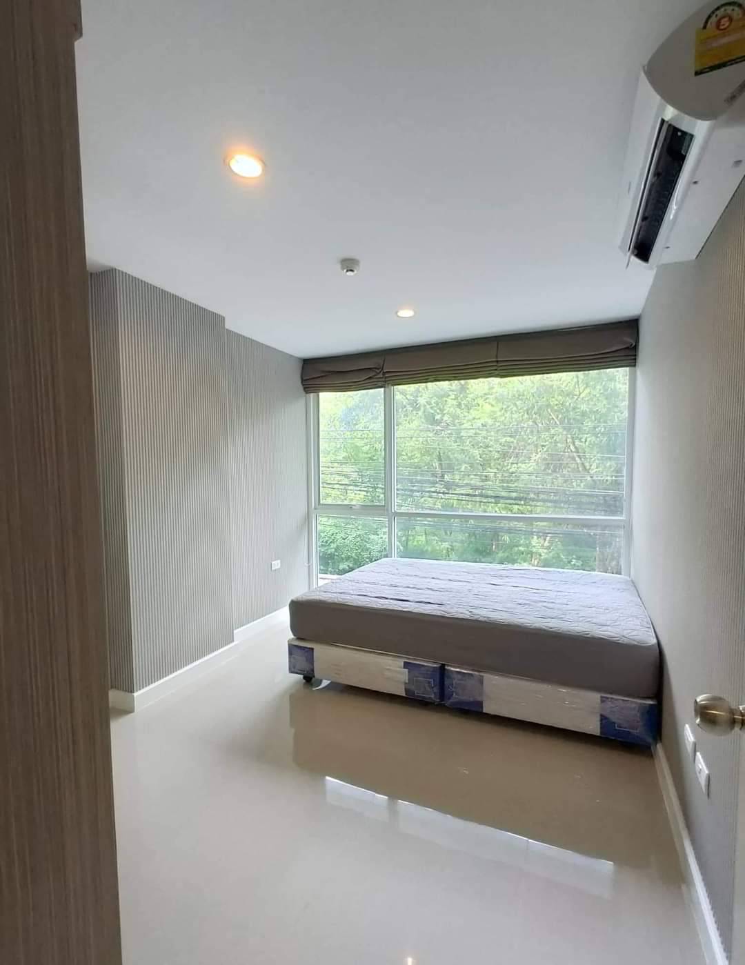 The Series Udomsuk ห้องนอน.jpg