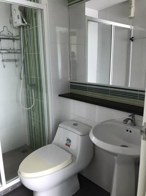 (รีเจ้นท์ ออคิด สุขุมวิท 101) ห้องน้ำ.jpg