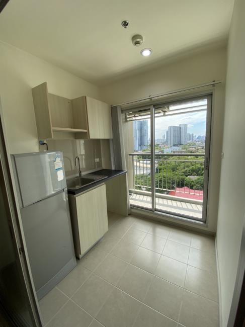 Aspire Sathorn - Taksin Timber Zone ครัว.jpg