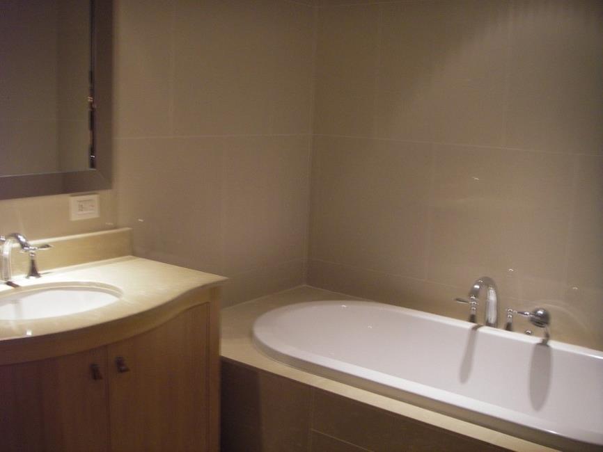 (ดิ เอ็มไพร์ เพลซ) อ่างอาบน้ำ.jpg