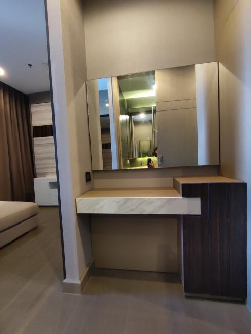 (ดิ เอส แอท สิงห์ คอมเพล็กซ์) กระจก.jpg