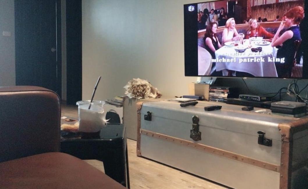 Supalai Park Ekkamai-Thonglor  ทีวี ในห้อง.jpg