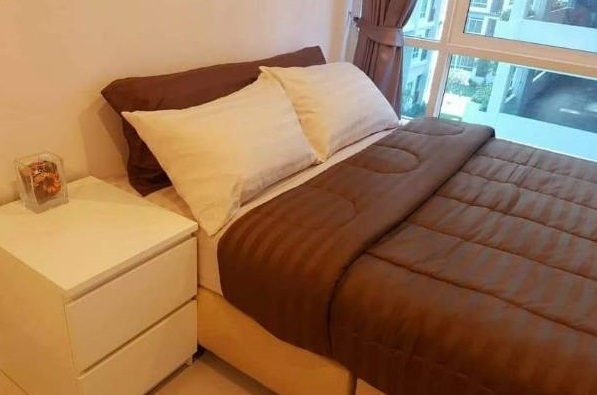 The Sky Sukhumvit  เตียง.jpg