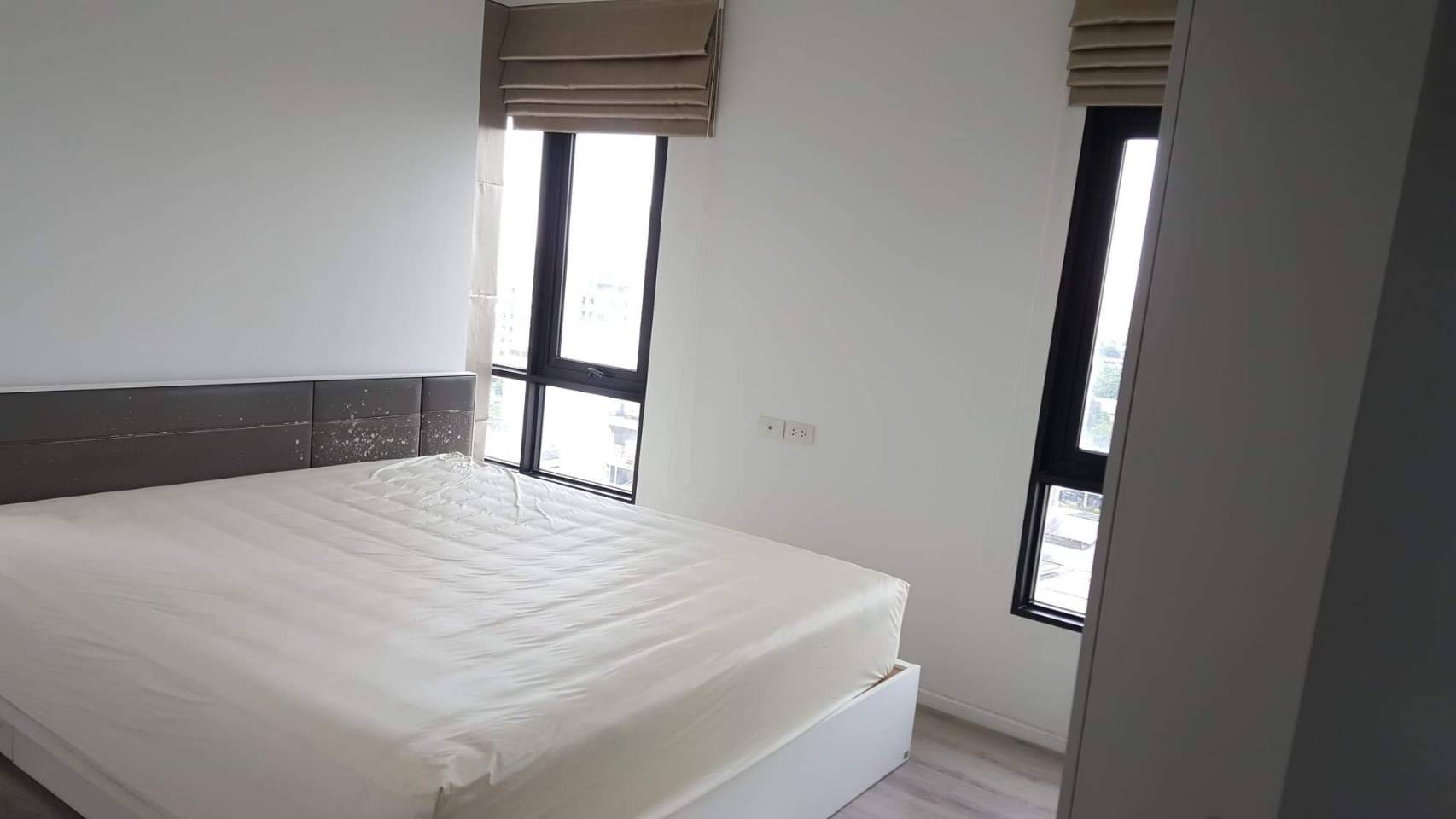 Knightsbridge-Bearing เตียงนอน.jpg