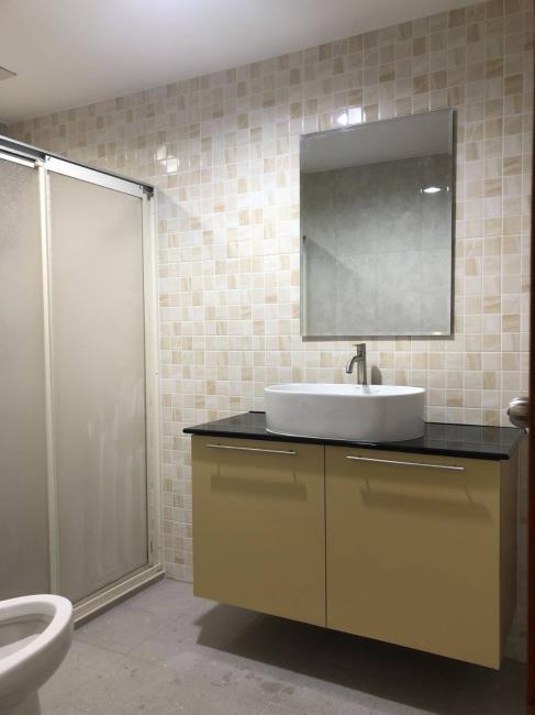 Srivara Mansion มุมห้องน้ำ.jpg