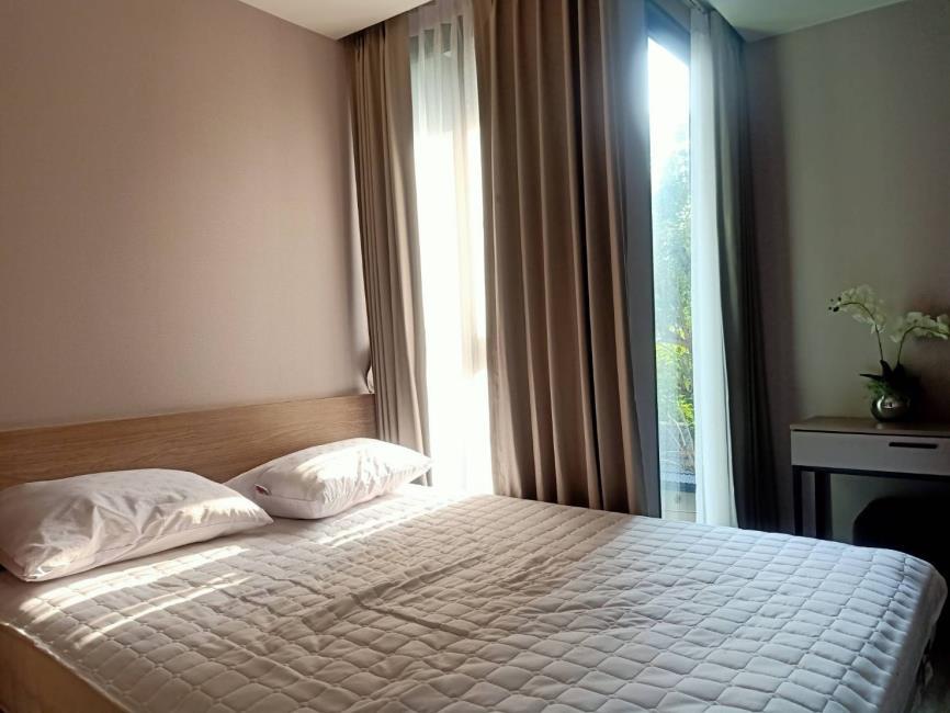 The Teak Sukhumvit 39 เตียง.jpg