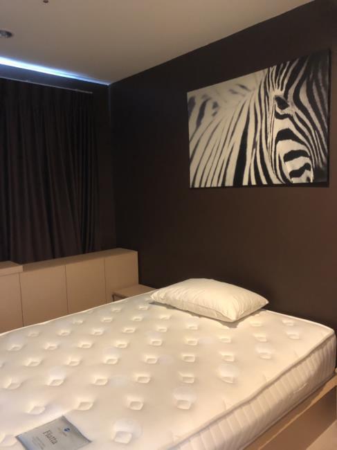 Aspire Sukhumvit 48 เตียงนอน.jpg