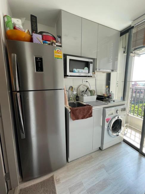 Ideo Mobi Sukhumvit  ครัว.jpg