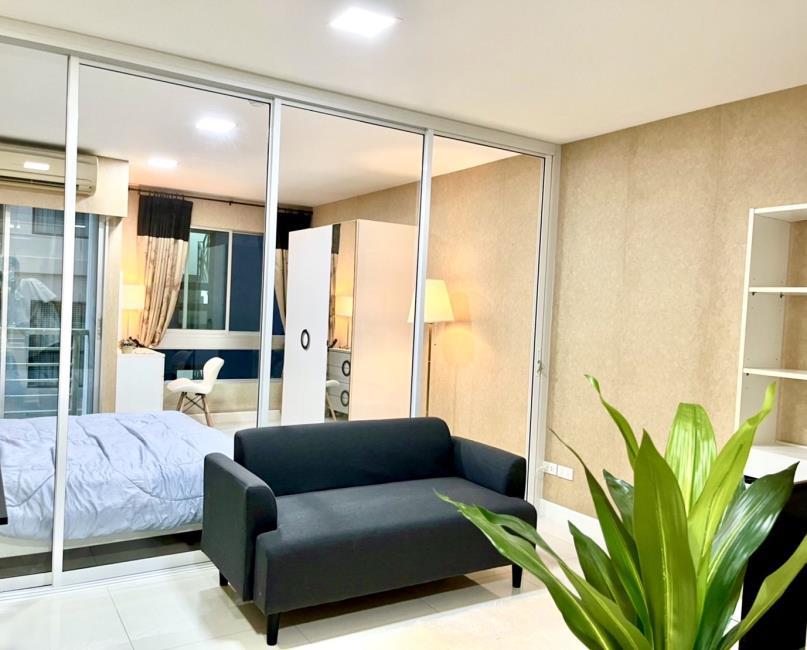 Cassia โซฟา.jpg