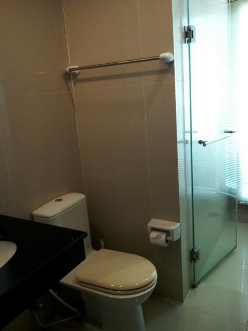 (โนเบิล ออรา) ห้องน้ำ.jpg