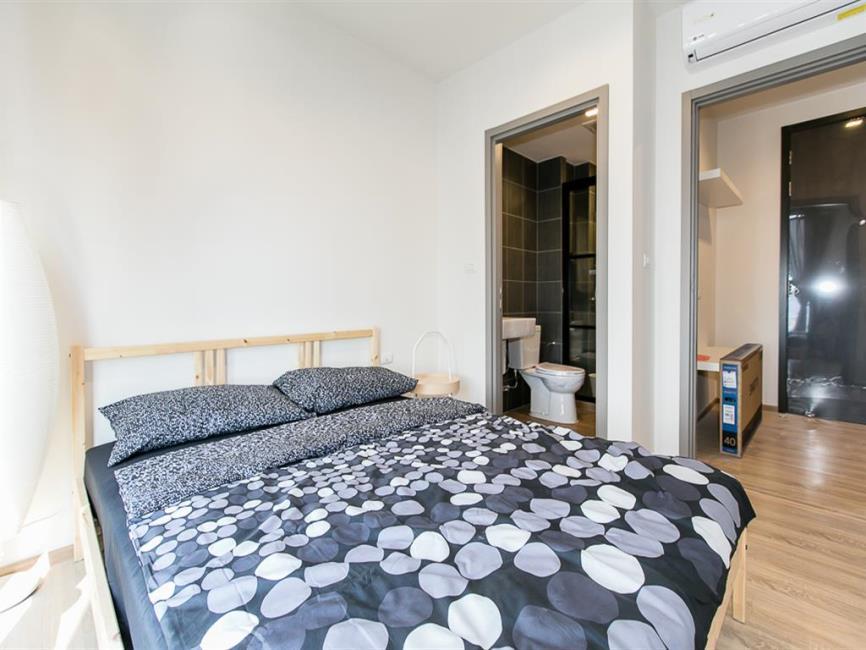 The BASE Garden Rama 9 ภายในห้องนอน.JPG