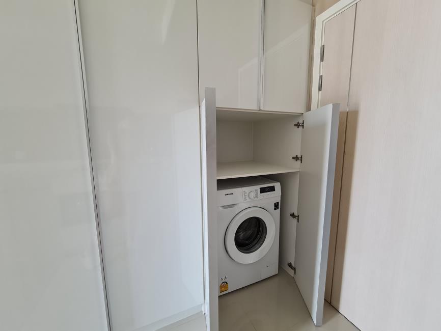 Washing Machine Storage.jpg