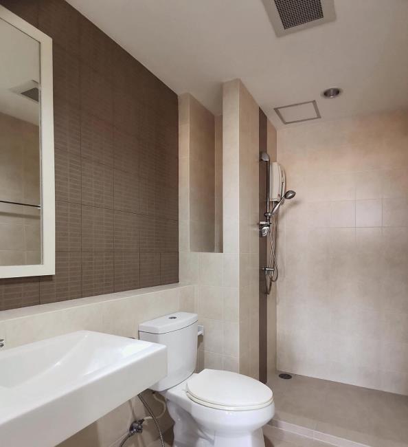 Ivy River  ห้องน้ำ.jpg