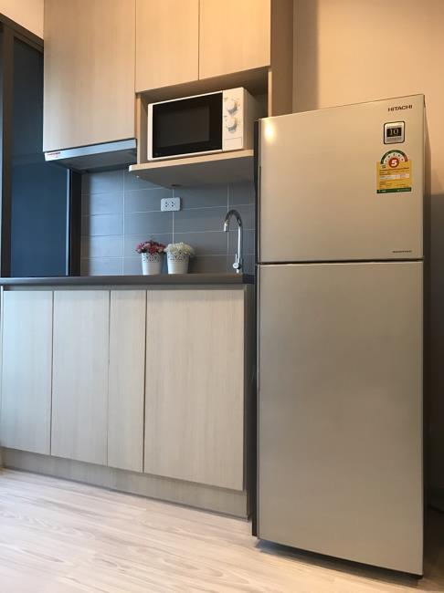 Ideo Mobi Sukhumvit Eastgate  ครัว ตูเย็น.jpg