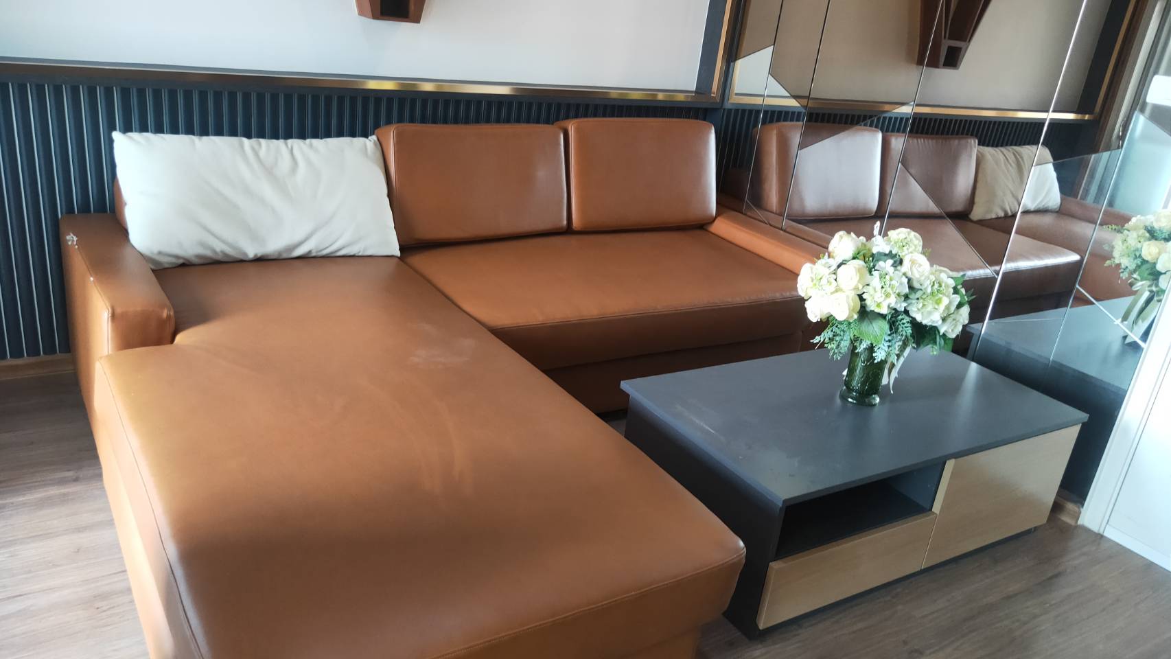 U Delight @ Bangson Station โซฟา.jpg