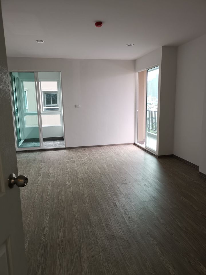 (รีเจ้นท์โฮม สุขุมวิท 971) ภายในห้อง..jpg