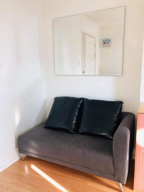 Lumpini Ville Sukhumvit 77-2 โซฟา.jpg