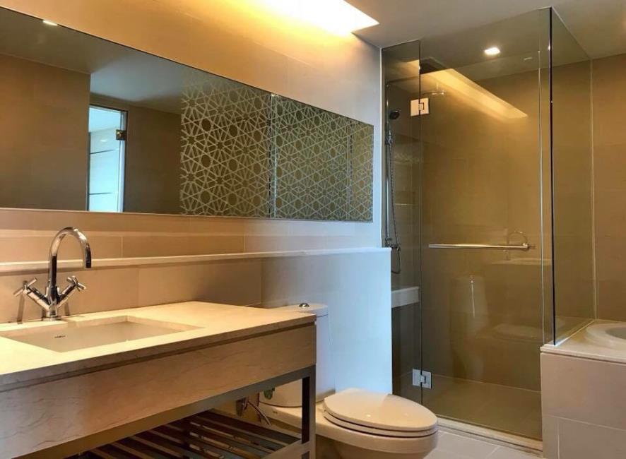 Sathorn Heritage ห้องน้ำ.jpg