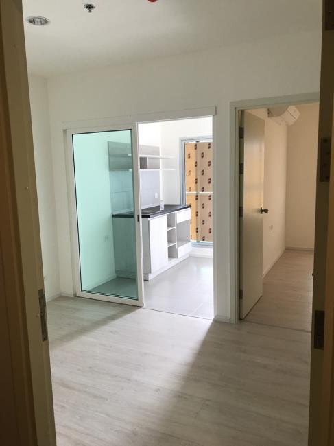 Aspire Sathorn Thapra ภายในห้อง.jpg