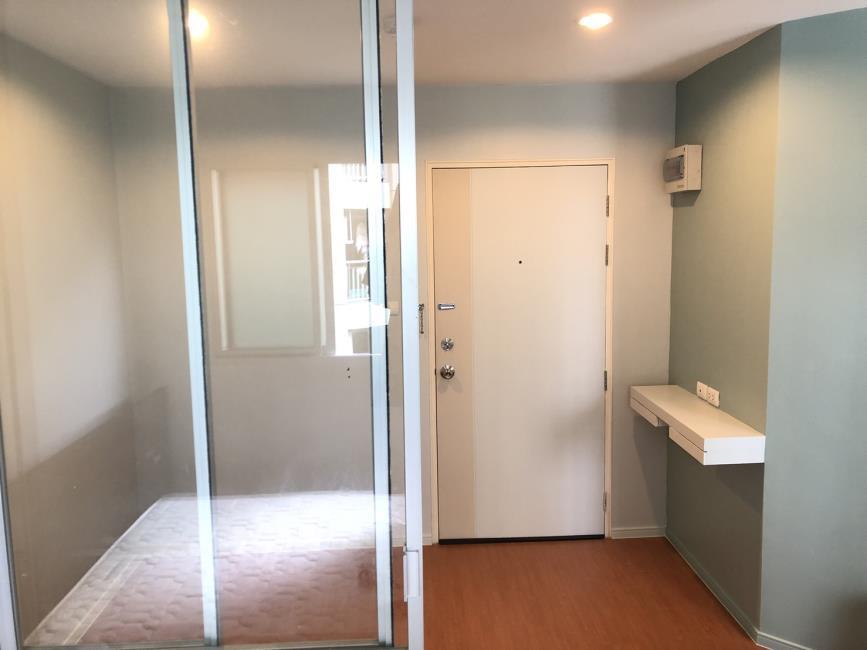 Lumpini Condo Town Ramindra - Latplakhao มุมห้อ.jpg