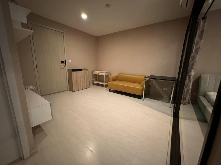 Condolette Pixel Sathorn โซฟา.jpg