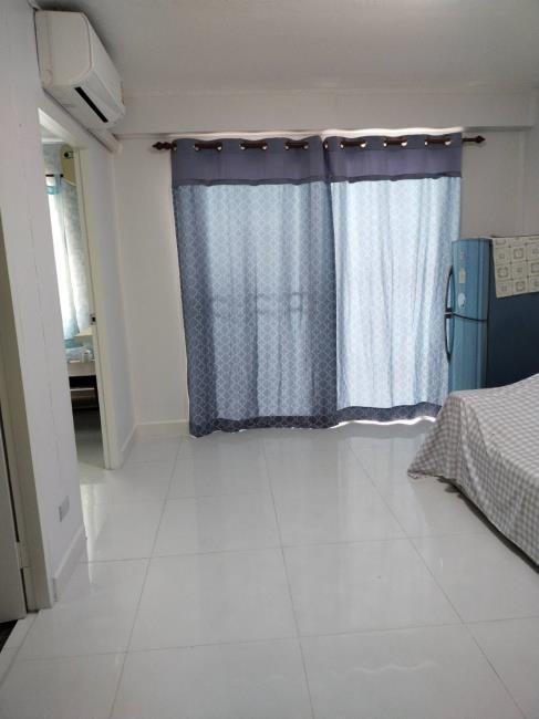 (เซ็นจูรี่ ปาร์ค) ในห้อง.jpg