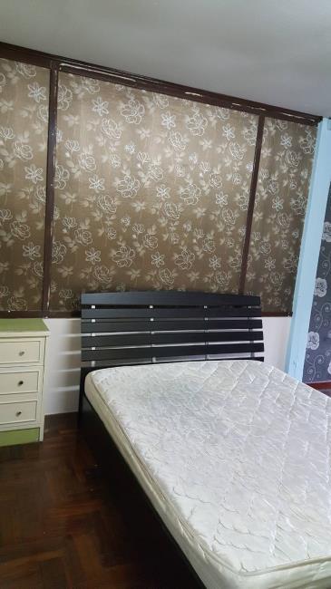 ทาวน์เฮ้าส์ ลาดพร้าว 87 ห้องนอน.jpg