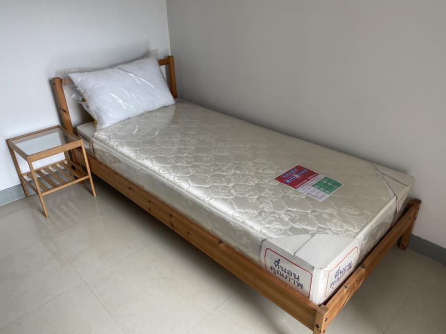 Regent Home 7 Sukhumvi เตียงนอน (2).jpg