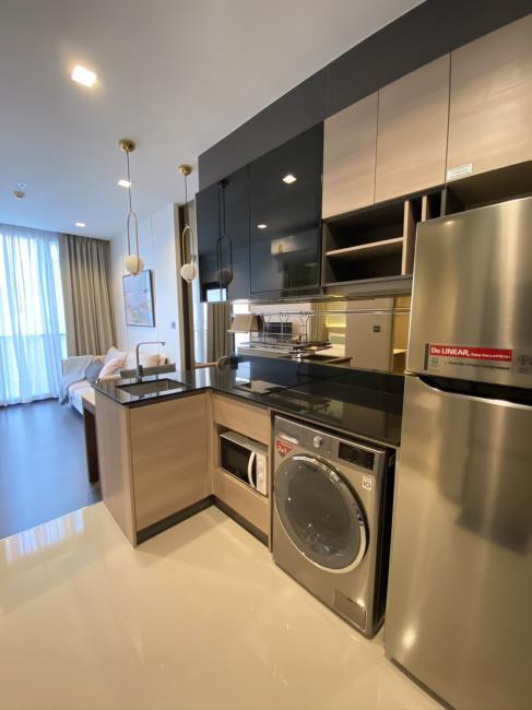 The Line Asoke - Ratchada ครัว.jpg