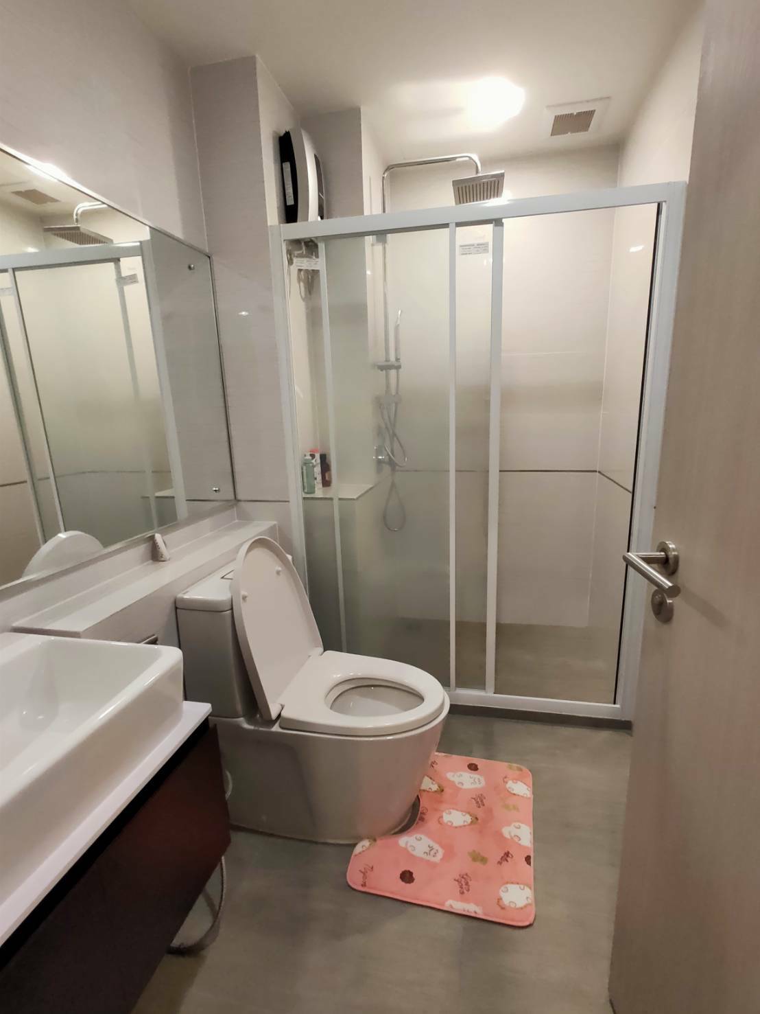 The Metropolis Samrong Interchange ห้องน้ำ.jpg