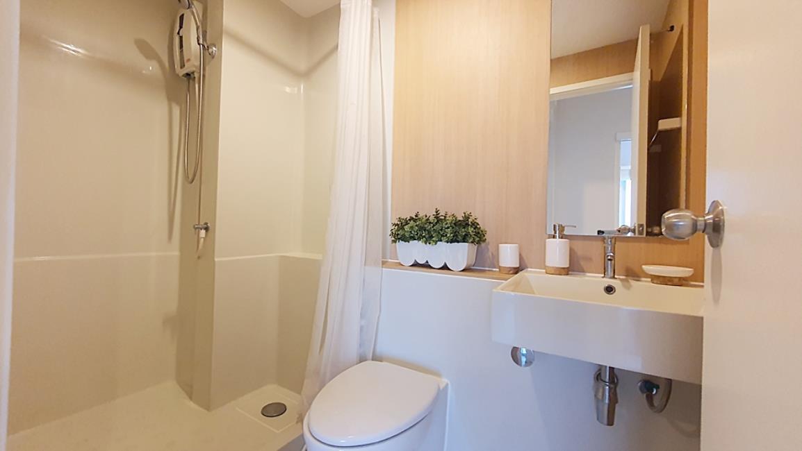 Aspire Ratchada-Wongsawang ห้องน้ำ.jpg