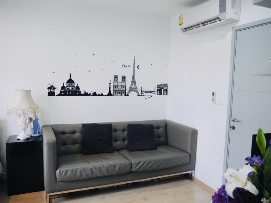 Ideo Wutthakat โซฟา.jpg