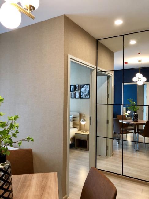 Noble Revolve Ratchada 2 มุมห้อง.jpg