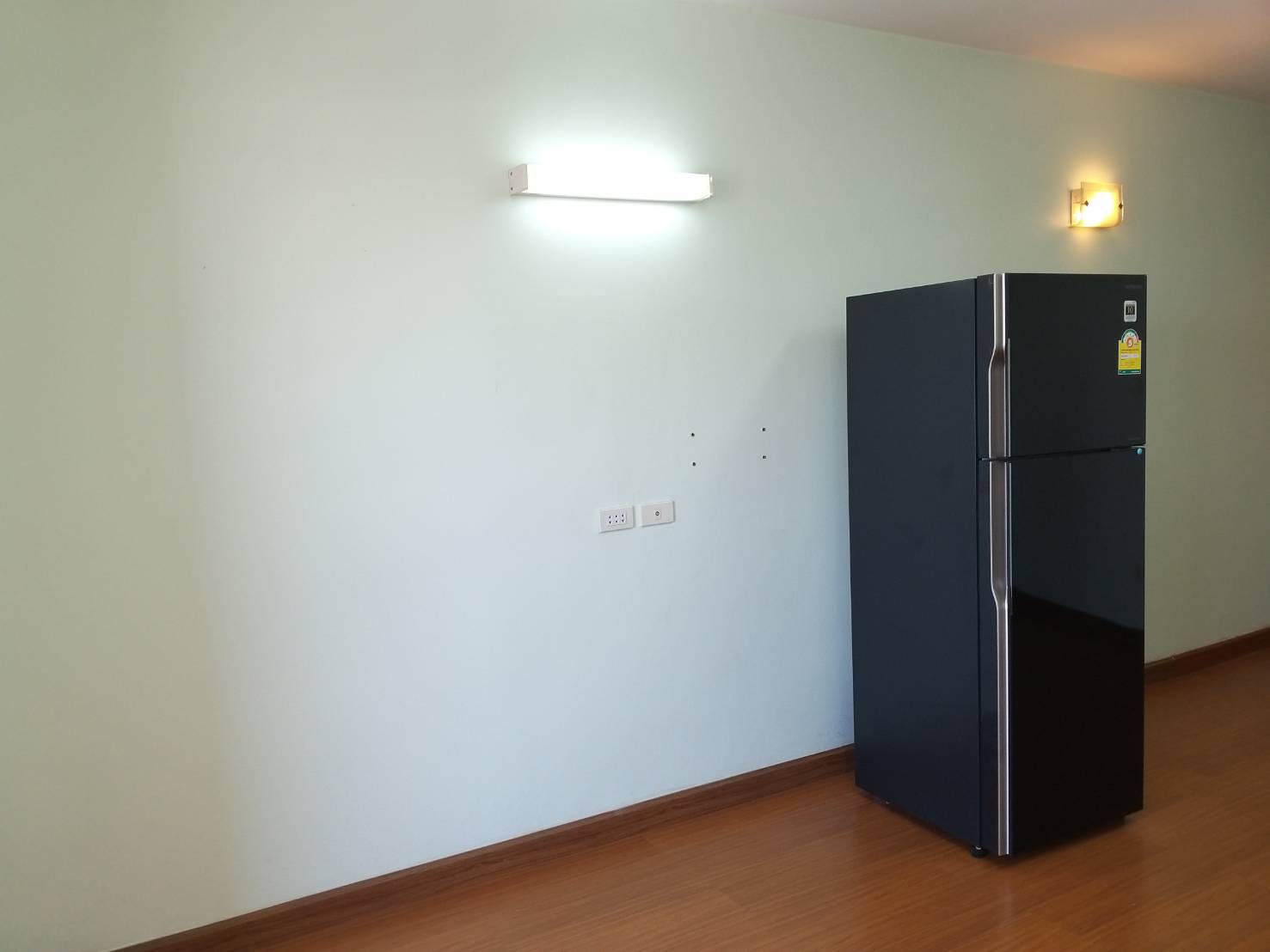 Country Complex ตู้เย็น.jpg