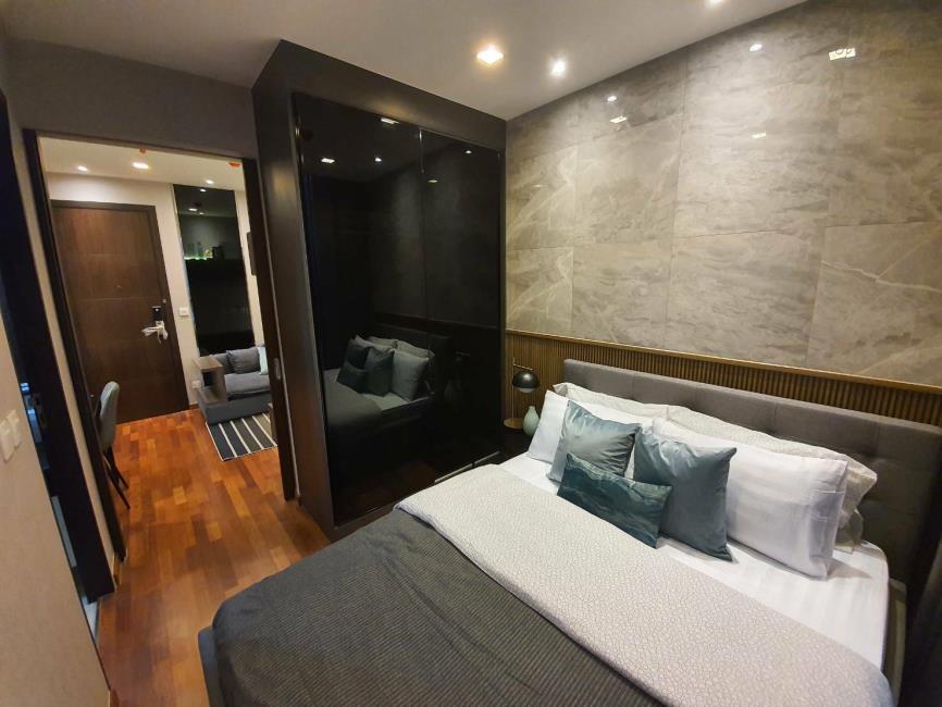 Wish Signature Midtown Siam เตียง.jpg