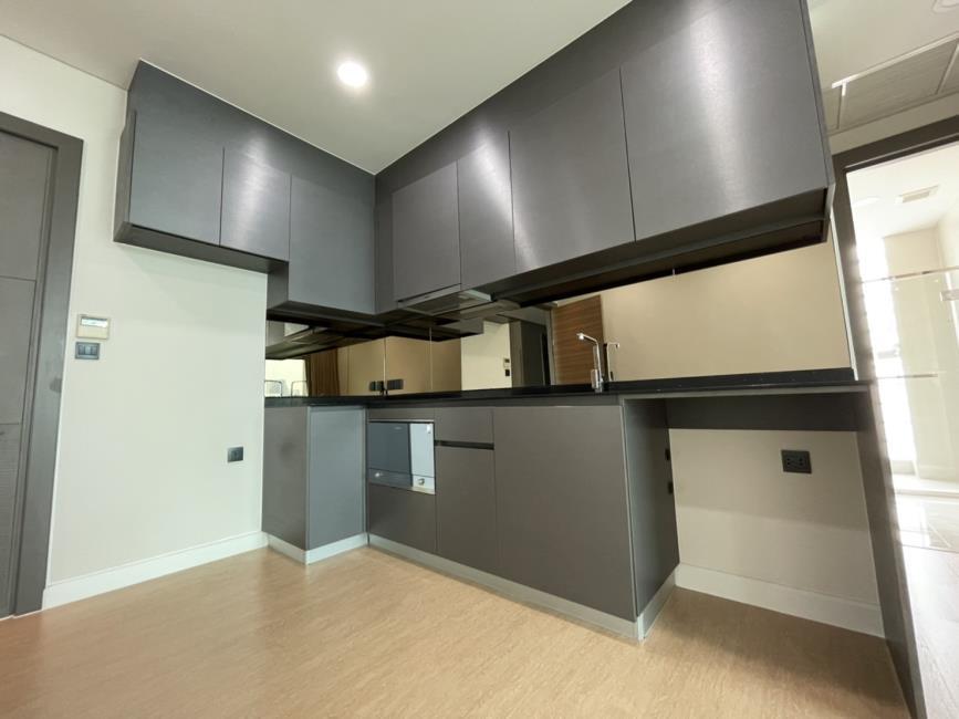 The Room Charoenkrung 30 ครัว.jpg