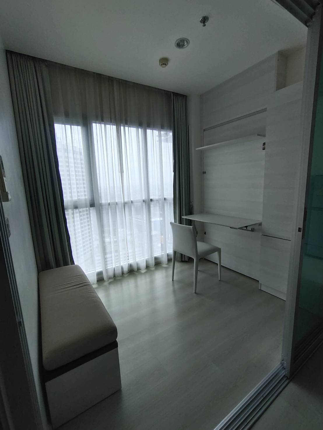 Life Ratchadapisek ในห้อง.jpg