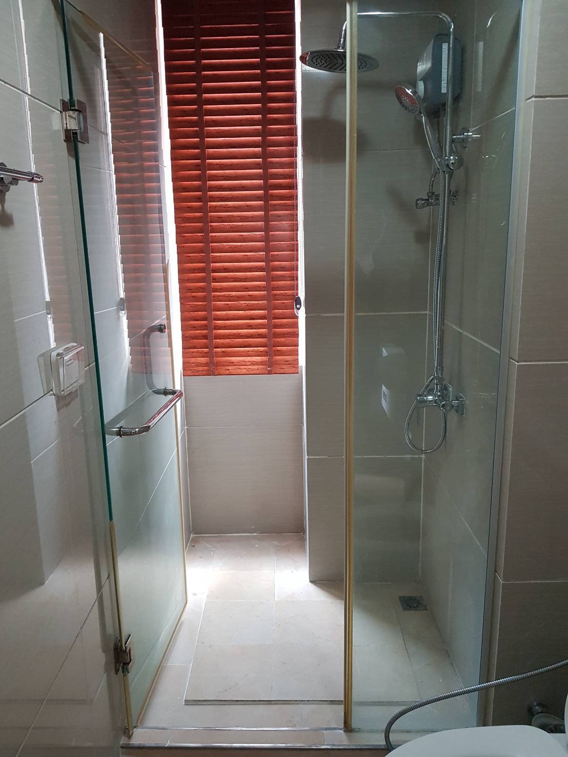 T.C. Green ห้องน้ำ.jpg