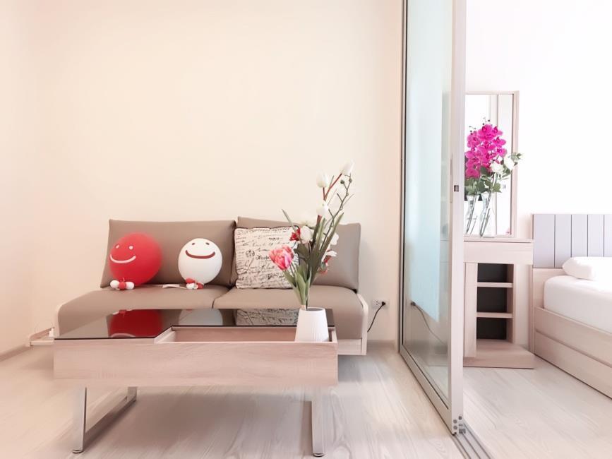 Aspire Sathorn-Taksin Copper Zone โซฟา.jpg